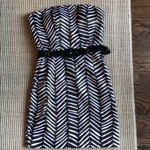 BCBG strapless mini cocktail dress Size 2